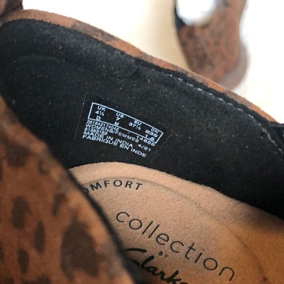 Clarks studded slip on booties-Trish Bell Leopard size 7 - Picture 9 of 11